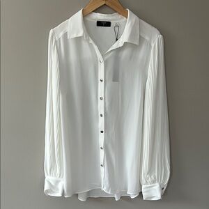 NWT Tahari Off-White Cream Pleated Balloon Sleeve Button Down Blouse‎ Size Large